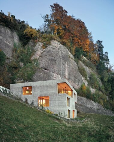 9dc9da43038fc16d0a59ec8bc4c41de5